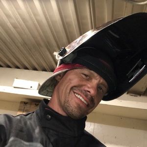 Meet your Posher, Guy